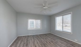 711 W 24th St, Anderson, IN 46016