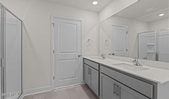 1128 Aviator Ln, Ayden, NC 28513