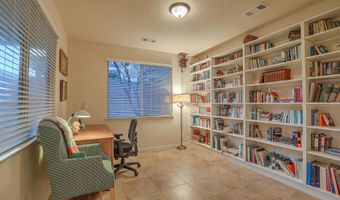 929 Evening Primrose Ln, Bernalillo, NM 87004