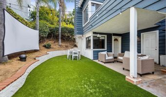 2732 Forest Park Ln, Carlsbad, CA 92008