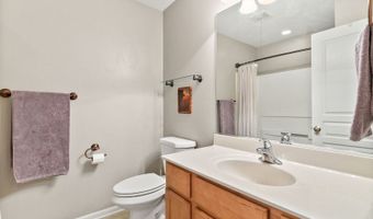 2854 Waterfront Ave, Algonquin, IL 60102