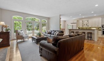 98 Fox Run Rd, Bolton, MA 01740