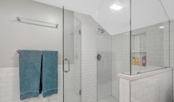 3602 SOUTH Pl #2, Alexandria, VA 22309