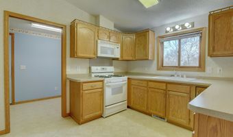 815 C Ave, Armstrong, IA 50514