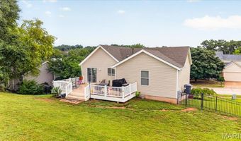1873 Fox Pointe Dr, Arnold, MO 63010