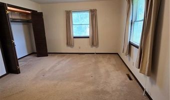 2213 Millwood Dr, Atchison, KS 66002