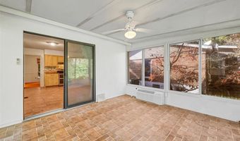 1115 Dutch Mill Dr, Ballwin, MO 63011