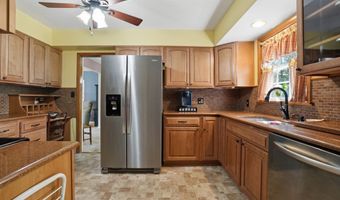 3211 Ridgewood Ave, Ashtabula, OH 44004