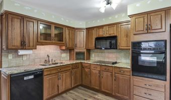 301 Crosse Rd, Amherst, OH 44001