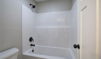 13 Barnsley Ct, Adairsville, GA 30103