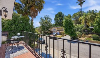 27833 Via Amistosa, Agoura Hills, CA 91301