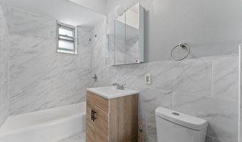 26 E 28TH St, Bayonne, NJ 07002