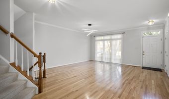 6631 THURLTON Dr, Alexandria, VA 22315