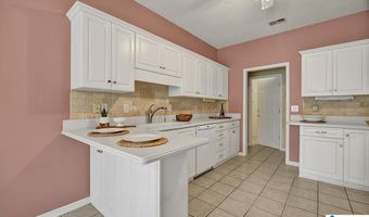 117 GREENFIELD Ln, Alabaster, AL 35007