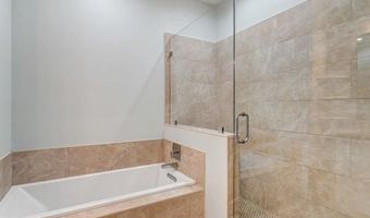 5053 DONOVAN Dr, Alexandria, VA 22304