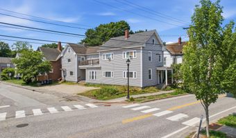82 Hampshire St, Auburn, ME 04210