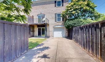 824 S Chillicothe Rd 14, Aurora, OH 44202