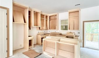 34 Smart Ln, Bella Vista, AR 72715