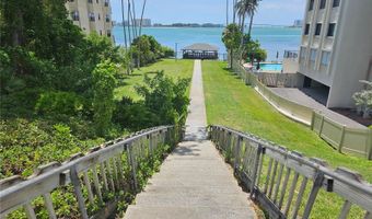 306 TURNER St 4, Clearwater, FL 33756