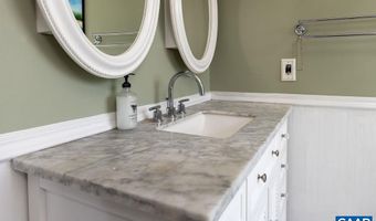 23 LOOKAWAY HILLS Dr, Afton, VA 22920