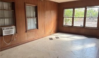 369 Edith Dr, Alice, TX 78332