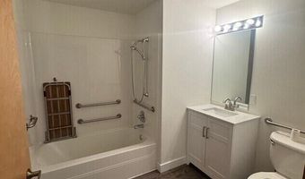 909 SE 2nd St, Bend, OR 97702