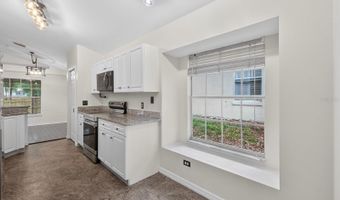1008 ROYAL OAKS Dr, Apopka, FL 32703