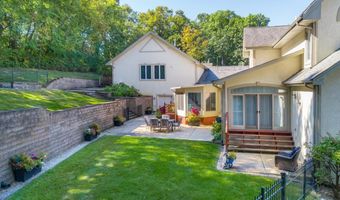 925 N River Rd, Algonquin, IL 60102