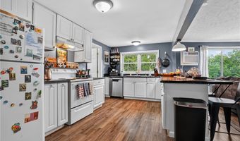 554 E River View Dr, Austinburg, OH 44010