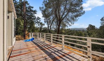 18371 View Point Dr, Anderson, CA 96007