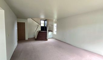722 N HAWTHORNE Dr, Appleton, WI 54915