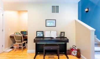 176 Ellen Ave, Beaver, WV 25813