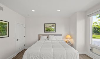 5636 Meadow Ln, Ann Arbor, MI 48105