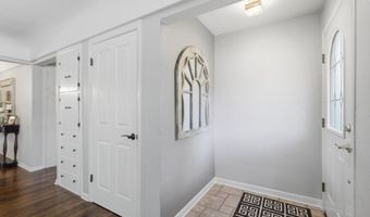 1420 CENTER St, Albany, OR 97322