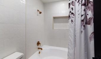 2349 Altisma Way B, Carlsbad, CA 92009