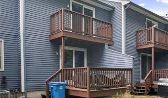 200 Heroux Blvd 203, Cumberland, RI 02864