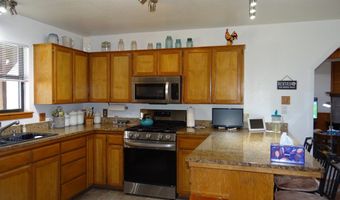 102 S Hackberry Dr, Alpine, TX 79830