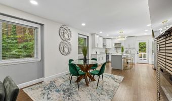 415 E MASON Ave, Alexandria, VA 22301