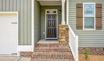 102 Regal Pond Dr, Angier, NC 27501