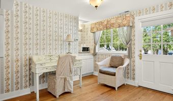496 Beach St, Ashland, OR 97520