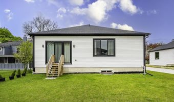 1858 Upland Dr, Ann Arbor, MI 48105