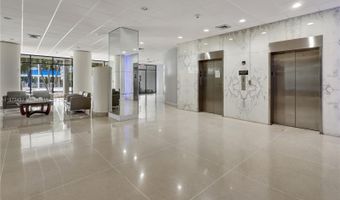20100 W Country Club Dr 204, Aventura, FL 33180