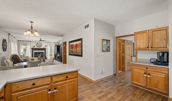 895 Williamsburg Ct, Ashland, OH 44805