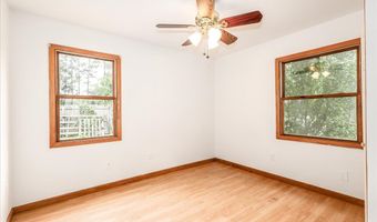 6 Caye Rd, Danbury, CT 06811