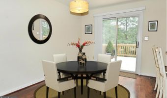 7411 SALFORD Ct, Alexandria, VA 22315