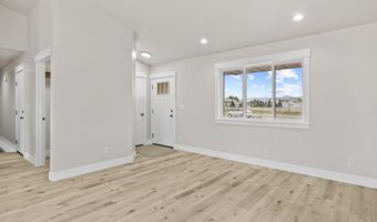 1160 Alpine Dr, Chubbuck, ID 83202