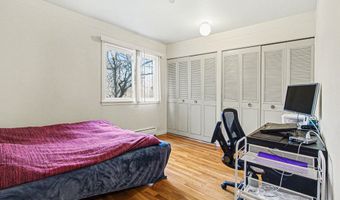 1257 Island Dr 101, Ann Arbor, MI 48105