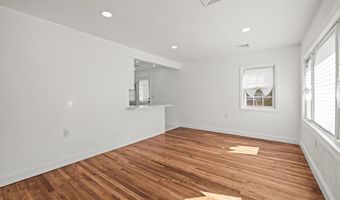 1 Atna Dr, Amityville, NY 11701