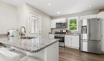 6307 EASTERN Pkwy, Baltimore, MD 21214