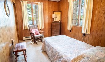 35 Middle Rd, Acton, ME 04001